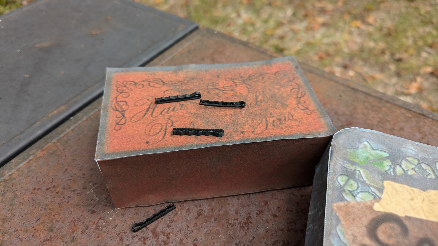 Wastelander Props Papercraft Files | Vault Tec Lunchbox, Bobby Pin Box, Caps Stash